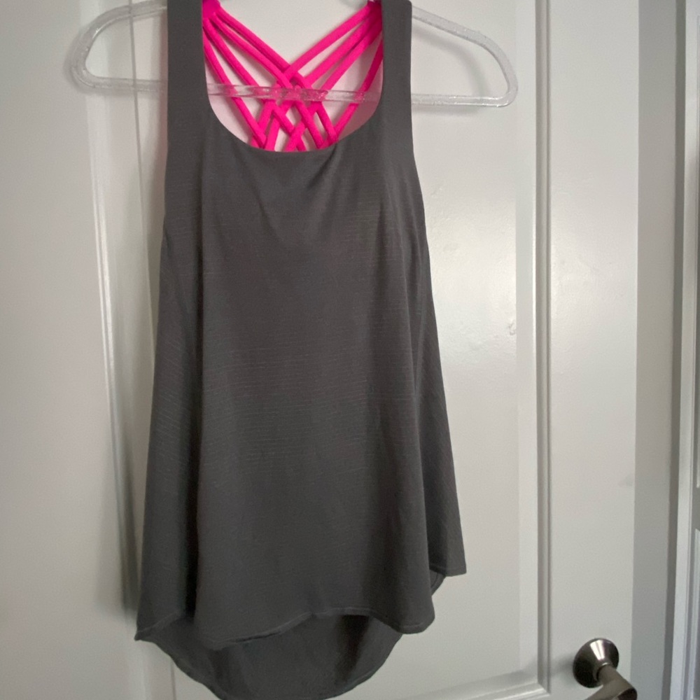 Lululemon bra tank, size 4, like new